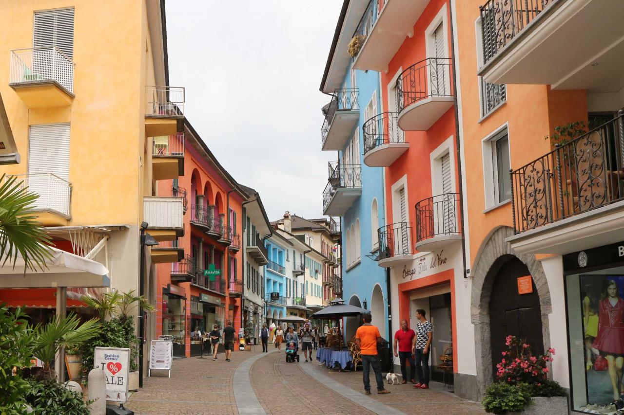  jolies ruelles et des bâtisses colorées