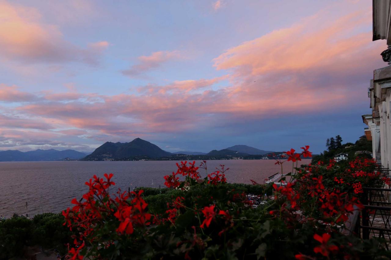 et ciel rouge après le ciel blanc de cette journée